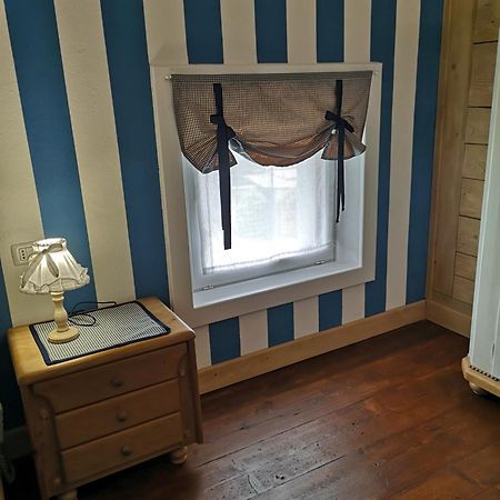 East Wind Bed & Breakfast Medea Luaran gambar